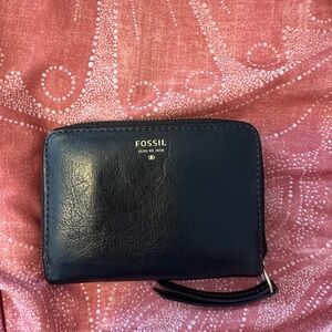 Black leather fossil wallet